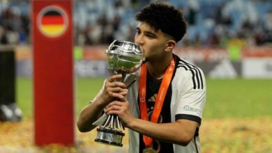 صورة لاعب مغربي يتوج مع ألمانيا بكأس العالم للناشئين