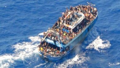 صورة منظمات حقوقية تتهم اليونان بالتقصير في التحقيقات حول غرق سفينة تحمل مئات المهاجرين