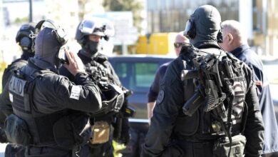 صورة الشرطة الفرنسية تعتقل 5 أشخاص بتهمة التخطيط لشن هجمات إرهابية