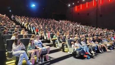 صورة صالات السينما في فرنسا تشهد انتعاشا كبيرا في 2023