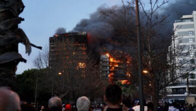 صورة ارتفاع حصيلة ضحايا حريق برج سكني في إسبانيا