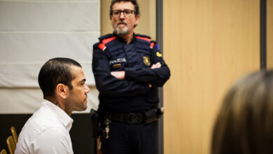 صورة محكمة إسبانية تقضي بسجن نجم برشلونة لمدة 4 سنوات ونصف بتهمة الاغتصاب