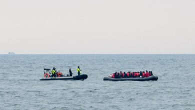 صورة فرنسا.. إنقاذ 69 مهاجرا من الغرق خلال محاولتهم عبور المانش