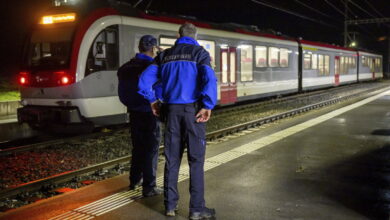 صورة سويسرا.. الشرطة تقتل مسلحا إيرانيا احتجز رهائن على متن قطار