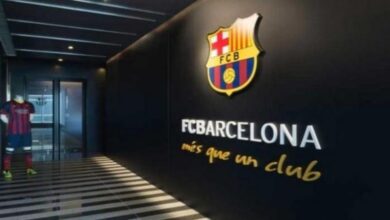 صورة نادي برشلونة على أعتاب أزمة مالية حادة