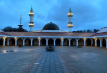 صورة بين التقاليد والعزلة.. كيف يحتفل المسلمون في السويد بعيد الفطر