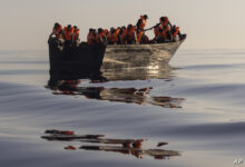 صورة إنقاذ 180 مهاجرا قبالة السواحل المغربية