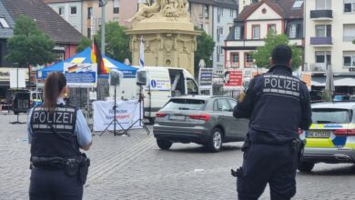 صورة الشرطة الألمانية تردي رجلا حاول طعن 3 من أفرادها